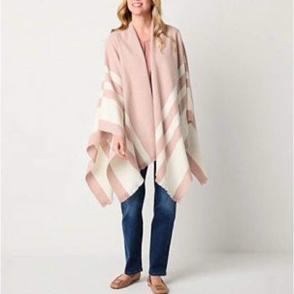 Liz Claiborne Accessories - NWT Liz Claiborne Cashmere Like Wrap in Pink and Cream
